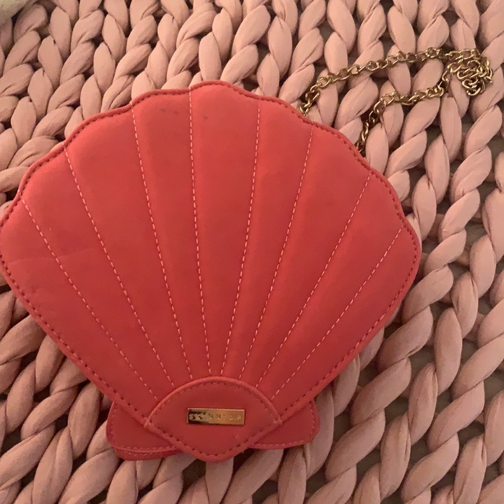 Seashell Skinny Dip Purse